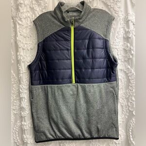 Unisex adidas vest in great condition size S